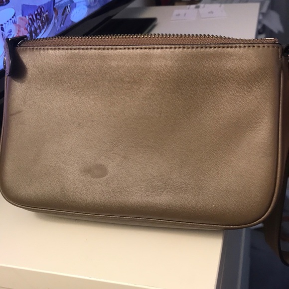 Coach wristlet - Picture 4 of 8